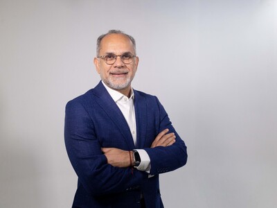 José Bretón presenta su libro, “Cultura de conversaciones”