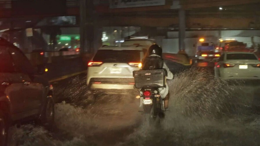 La capital y 20 provincias est&aacute;n en alerta por las lluvias