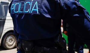 Atracadores desarman a agentes de unidad mixta en Santiago y huyen en la motocicleta
