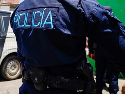 Atracadores desarman a agentes de patrulla mixta en santiago y huyen en motocicleta oficial