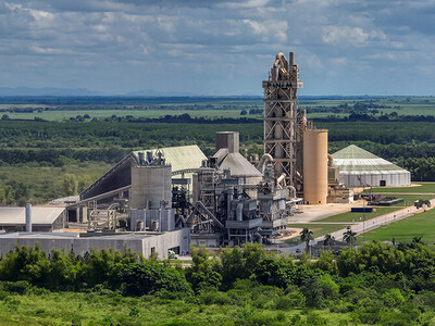Cemento Panam compra planta en El Salvador