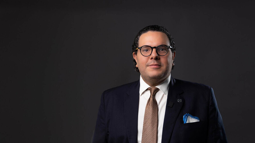 Designan a Víctor Enmanuel Cedeño Brea como superintendente de Bancos Designan a Víctor Enmanuel Cedeño Brea como superintendente de Bancos