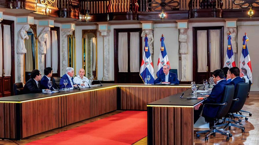 Abinader fija como meta entregar el 80 % de las obras antes de concluir su mandato Abinader fija como meta entregar el 80 % de las obras antes de concluir su mandato