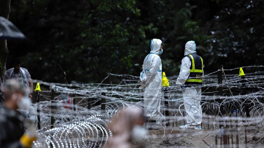 Nepal y China cifran en mil los muertos en la riada mientras buscan miles de desaparecidos Nepal y China cifran en mil los muertos en la riada mientras buscan miles de desaparecidos