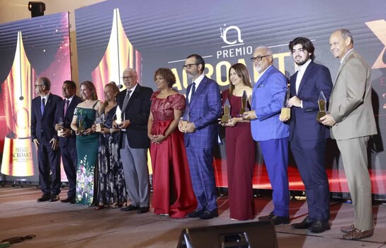 Acroarte reconoce a Rainieri, Bonetti, Monegro y Juan TH con el Premio al M&eacute;rito Period&iacute;stico
