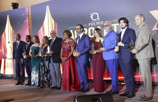 Acroarte reconoce a Rainieri, Bonetti, Monegro y Juan TH con el Premio al M&eacute;rito Period&iacute;stico