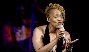 La m&uacute;sica jazz pierde a Cassandra Wilson, una de sus grandes exponentes