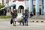 Cuba crea las bases para la entrada del mercado en su econom&iacute;a