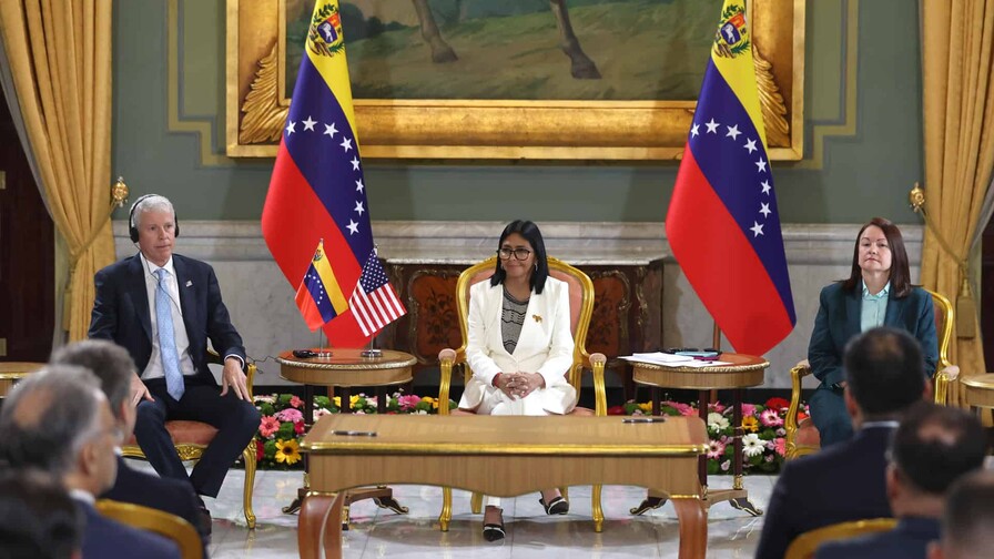 Chris Wright llega a la sede del Ejecutivo de Venezuela para reunirse con Delcy Rodríguez Chris Wright llega a la sede del Ejecutivo de Venezuela para reunirse con Delcy Rodríguez
