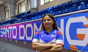 Esmeralda Damiano: cruz&oacute; el Atl&aacute;ntico para encontrar su bandera