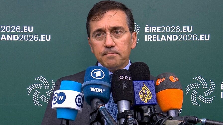 Albares insiste en responsabilidad de redes rusas en crisis de Ceuta pese a informe de UE Albares insiste en responsabilidad de redes rusas en crisis de Ceuta pese a informe de UE