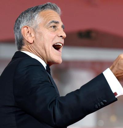 George Clooney, nost&aacute;lgico y revindicativo al recoger su Le&oacute;n de Oro en Venecia