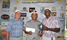 Carlos Linares gana el IV Torneo de Golf Celebraci&oacute;n de Vida