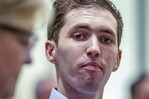 Juez de EE. UU. dictamina que sospechoso del asesinato de Charlie Kirk vaya a juicio Juez de EE. UU. dictamina que sospechoso del asesinato de Charlie Kirk vaya a juicio