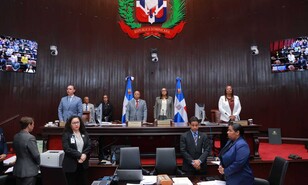 Diputados aprueban proyecto que obliga a becarios internacionales a regresar al pa&iacute;s
