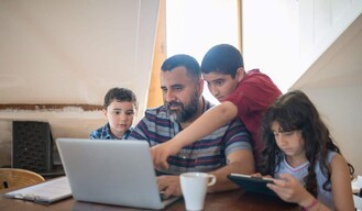 &iquest;C&oacute;mo deber&iacute;an aprender nuestros hijos en la actualidad?