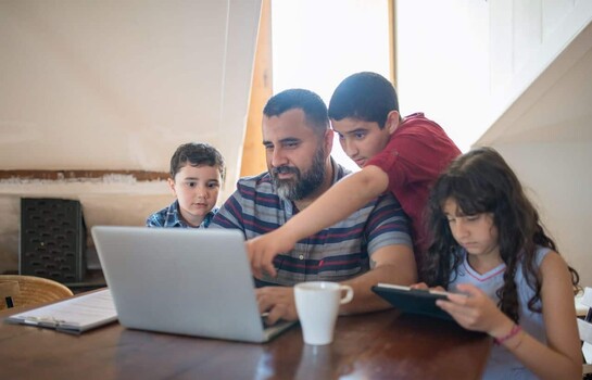 &iquest;C&oacute;mo deber&iacute;an aprender nuestros hijos en la actualidad?