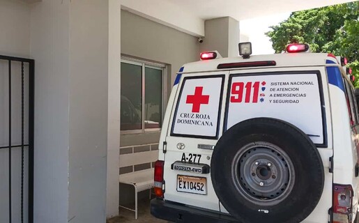 Al menos 20 estudiantes se enferman tras consumir leche en escuela de Santiago