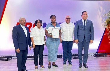 Promipyme entrega RD$72 millones en créditos a 372 emprendedores en Barahona