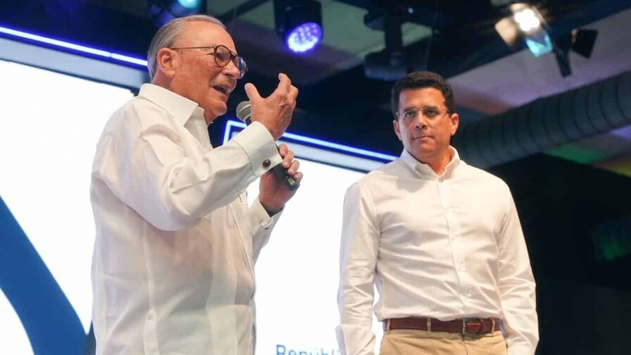 Collado reconoce a Frank Rainieri por crear una marca pa&iacute;s que ronda por el mundo