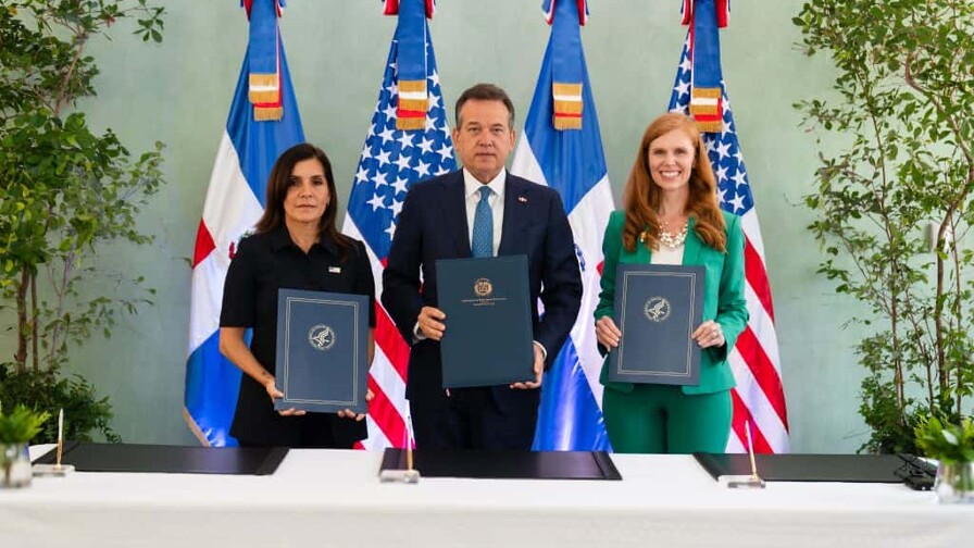 Rep&uacute;blica Dominicana se adhiere al Consenso de Ginebra sobre salud de la mujer y la familia