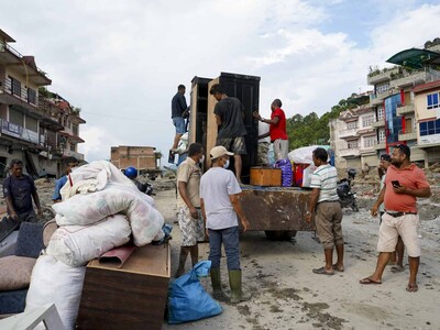 Nepal pide a los turistas no cancelar sus viajes tras riada masiva