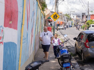 Riesgo de colapso en pared de escuela República de Chile