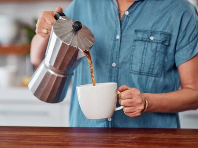 Café y cortisol: la ciencia detrás de esperar 90 minutos al despertar