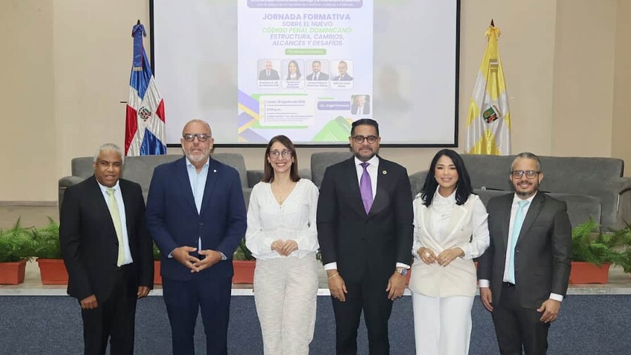La UCSD analiza cambios y desafíos del nuevo Código Penal dominicano La UCSD analiza cambios y desafíos del nuevo Código Penal dominicano