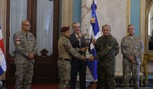 Abinader: "Fuerzas Armadas est&aacute;n m&aacute;s preparadas y equipadas que en 2020"
