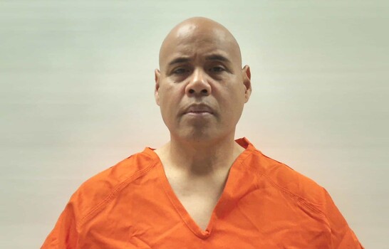 Agente de ICE acusado de disparar a venezolano comparece ante un tribunal en Minnesota