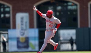 Los Reds reaccionan a tiempo y remontan a los Padres con jonrones de Brito, Rodr&iacute;guez y Bleday