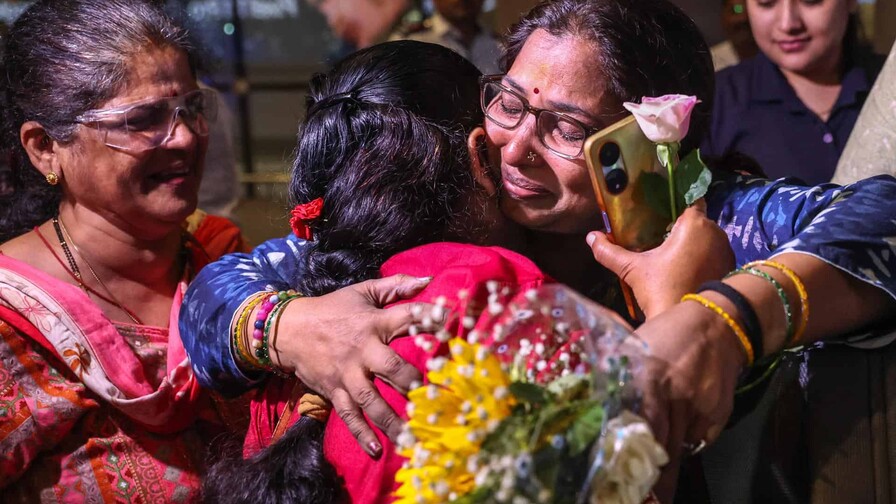 Los desaparecidos en Nepal superan los 5,000 después de más de una semana de la riada Los desaparecidos en Nepal superan los 5,000 después de más de una semana de la riada