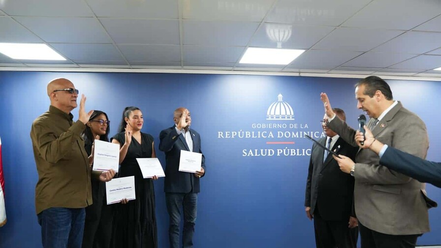 El ministro de Salud juramenta 43 comités para prevenir infecciones asociadas a la atención médica El ministro de Salud juramenta 43 comités para prevenir infecciones asociadas a la atención médica