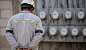 Detienen a t&eacute;cnico de empresa contratista de Edesur por presunta extorsi&oacute;n a cliente