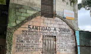 Ministerio P&uacute;blico pide prisi&oacute;n preventiva para pastor, pero padres de ni&ntilde;os lo defienden
