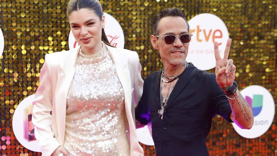 El talento latino brilla en la alfombra roja de los Premios Juventud El talento latino brilla en la alfombra roja de los Premios Juventud