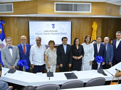 PUCMM inaugura aula-estrado en Santiago dedicada a Flavio Darío Espinal Hued