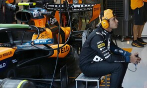 Russell enfr&iacute;a la euforia de los tifosi en ensayos libres de F1 en Monza