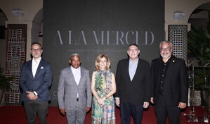 Sandra Garip inaugura exposici&oacute;n fotogr&aacute;fica sobre la devoci&oacute;n a la Virgen de la Merced