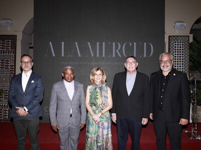 Sandra Garip inaugura exposición fotográfica