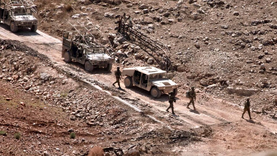 Israel sigue atacando el Líbano y causa al menos dos muertos en una acción contra el sur Israel sigue atacando el Líbano y causa al menos dos muertos en una acción contra el sur