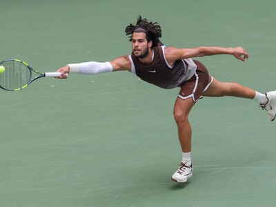 Alcaraz desembarca con fuerza en los octavos del US Open