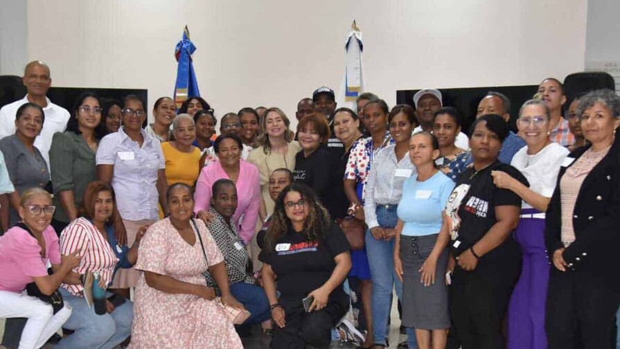 Capacitan a l&iacute;deres comunitarios para prevenir la violencia de g&eacute;nero