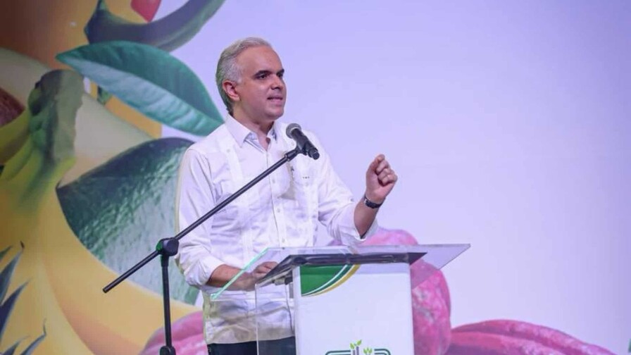 El ministro de Educaci&oacute;n plantea fortalecer desde las escuelas la formaci&oacute;n agropecuaria