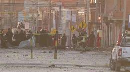 Suben a tres los fallecidos en las explosiones ocurridas en un cuartel militar en Bolivia