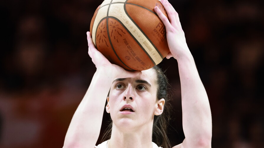Caitlin Clark se estrena a lo grande en Mundial de básquet en triunfo ante China Caitlin Clark se estrena a lo grande en Mundial de básquet en triunfo ante China