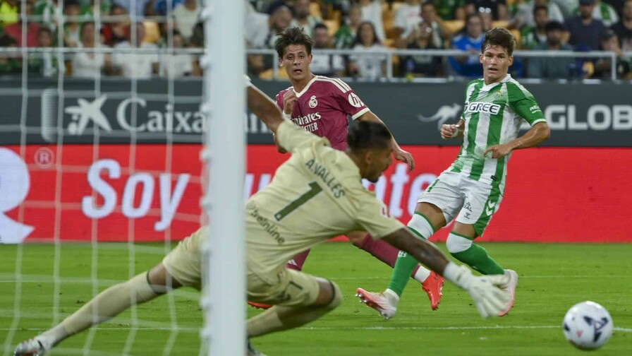 Real Madrid se queda sin pólvora ante el Betis y sufre su primera derrota