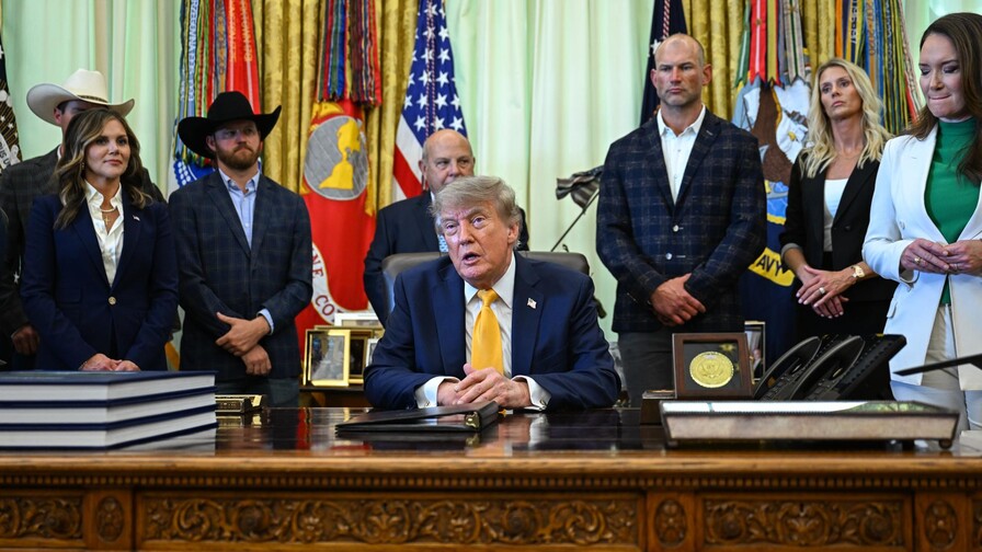 Trump dice que M&eacute;xico no tiene nada que ofrecer a EE. UU., solo tamales picantes y tomates