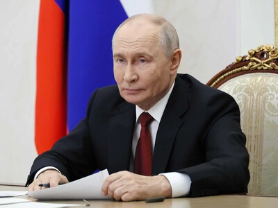 Partido de Putin logra una supermayoría en elecciones parlamentarias